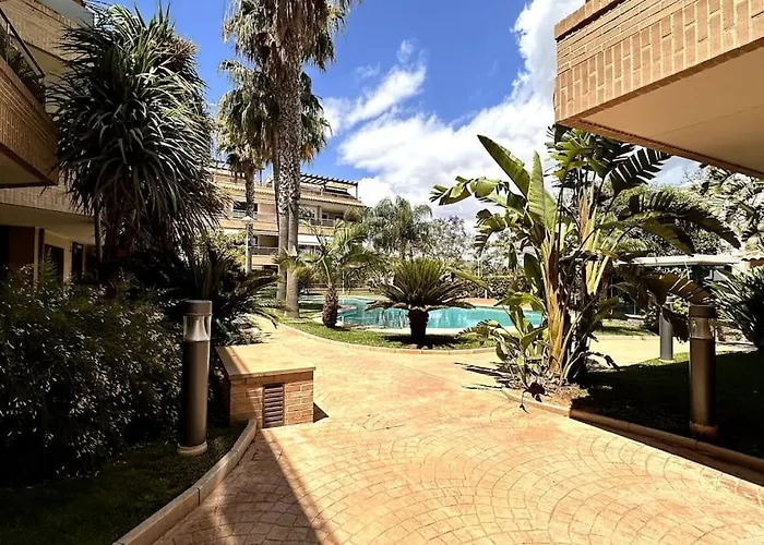 Maite Platja de Larenal